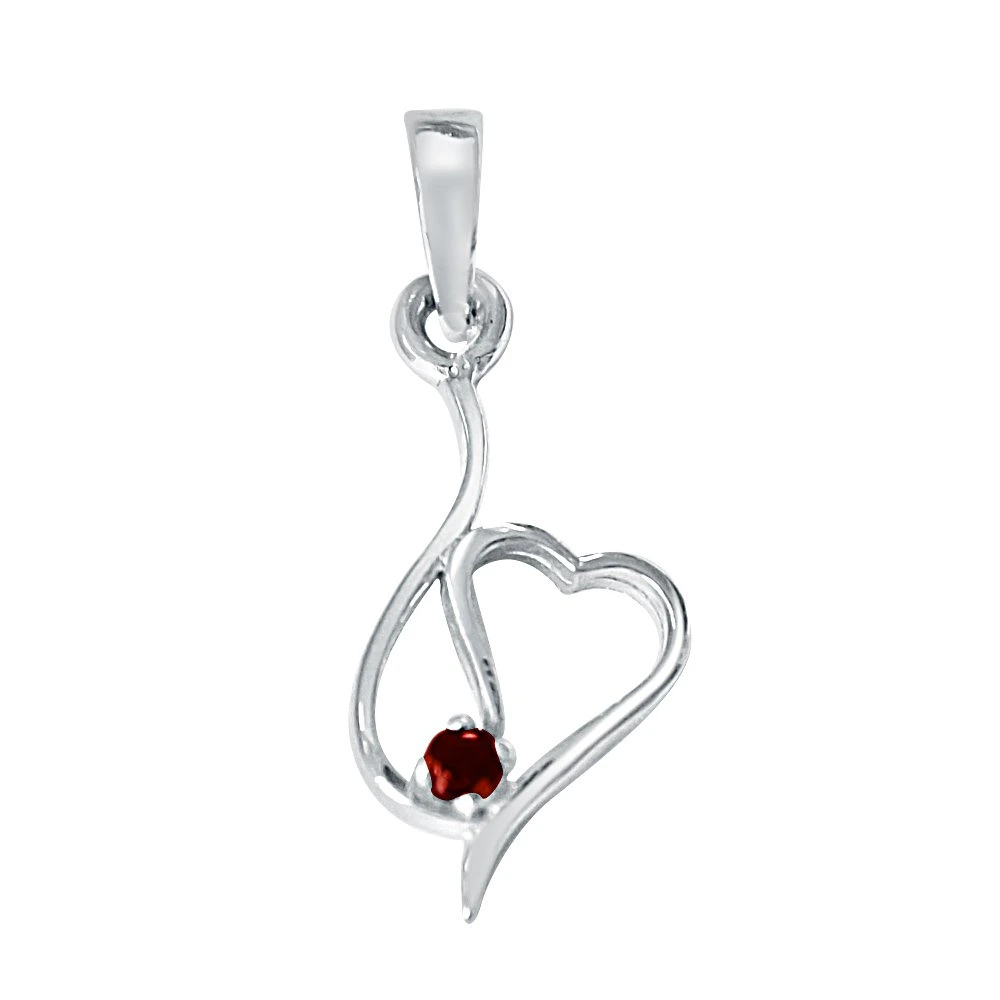 A Pair of Ones Red Garnet & 925 Sterling Silver Pendant with 18 IN Chain (SDP402)