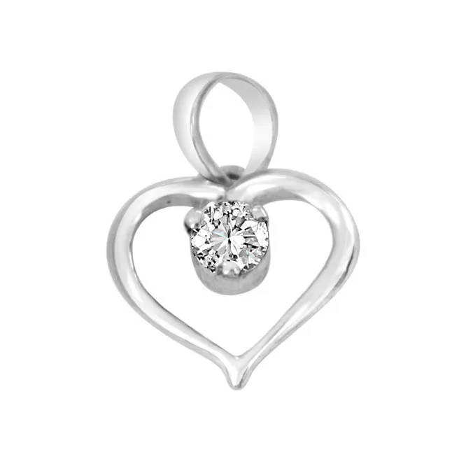 Priceless Treasure Heart Shaped White Topaz & 925 Sterling Silver Pendant with 18 IN Chain (SDP412)