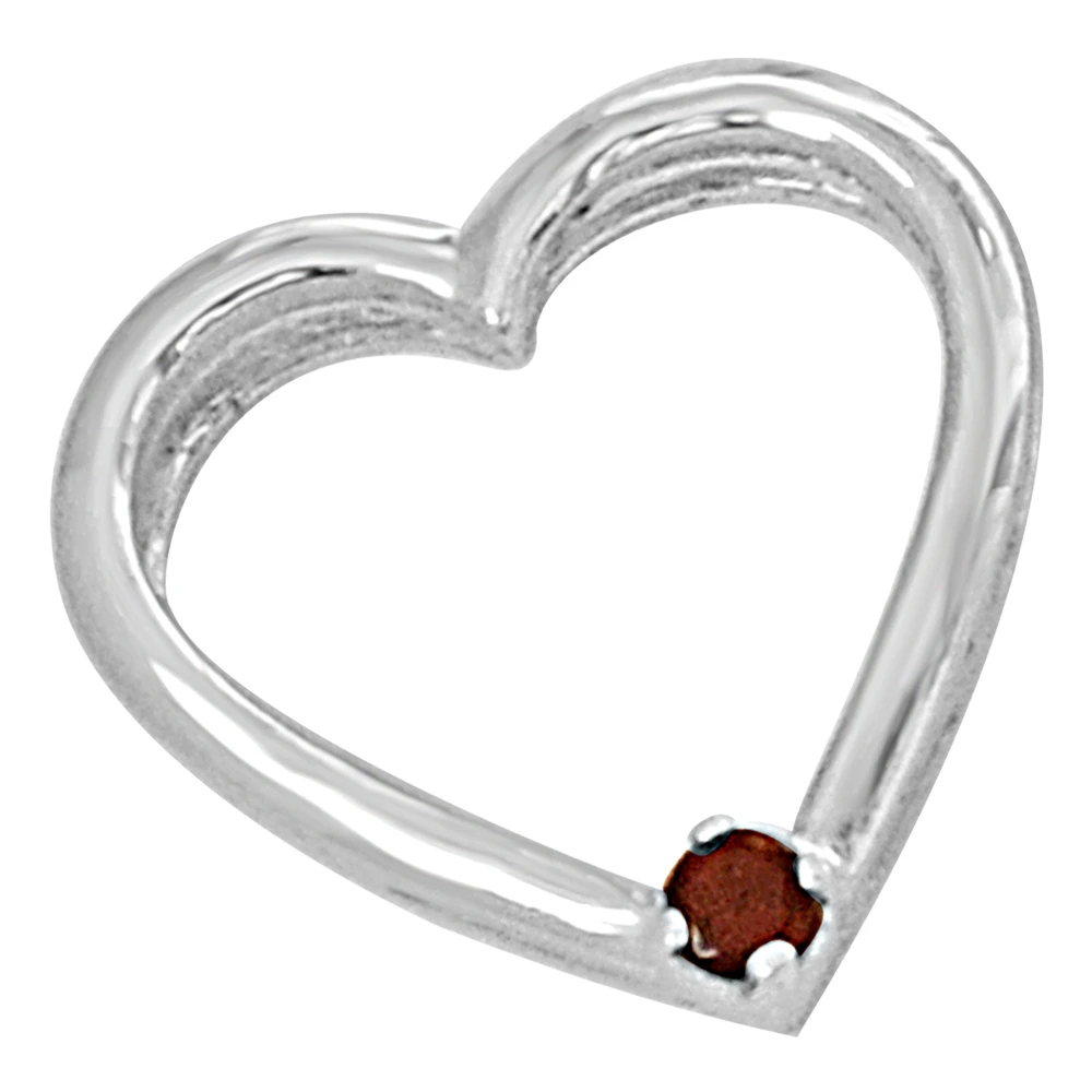 Lovely Heart Shaped Red Garnet and 925 Sterling Silver Pendant with 18 IN Chain (SDP444)