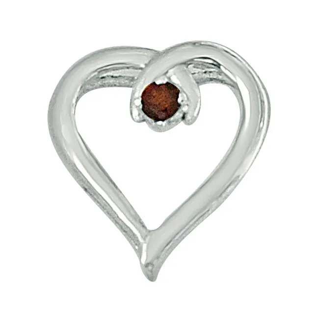 Simple Heart Shaped Red Garnet and 925 Sterling Silver Pendant with 18 IN Chain (SDP447)