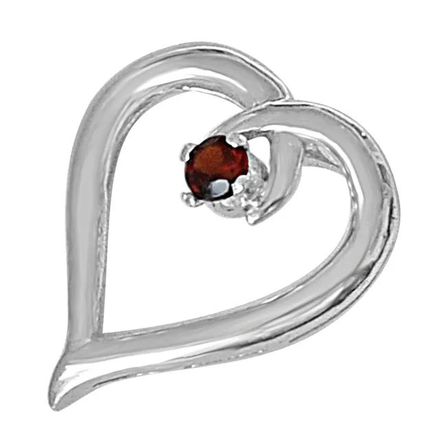 Simple Heart Shaped Red Garnet and 925 Sterling Silver Pendant with 18 IN Chain (SDP447)