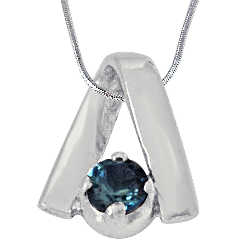 Blue Topaz & 925 Sterling Silver Pendant with 18 IN Chain (SDP453)