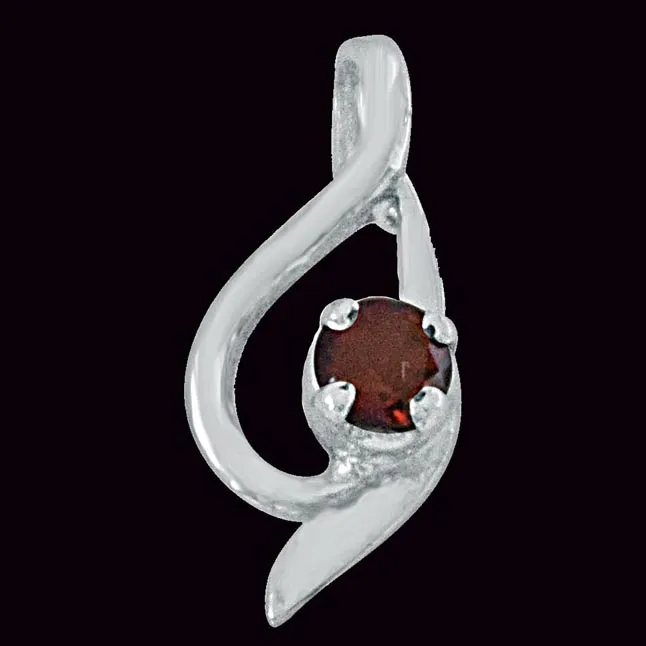 Elegant Red Garnet & 925 Sterling Silver Pendant with 18 IN Chain (SDP455)