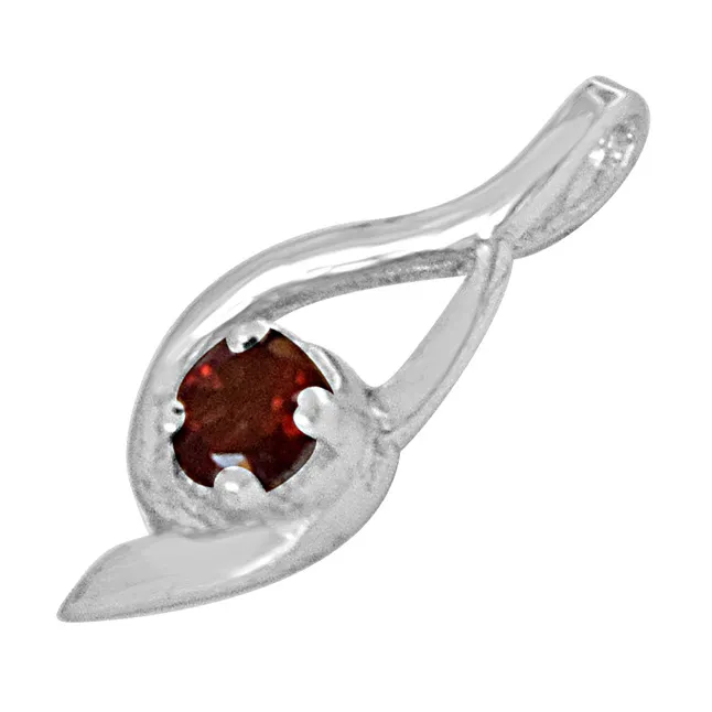 Elegant Red Garnet & 925 Sterling Silver Pendant with 18 IN Chain (SDP455)