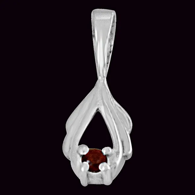 Drop Shaped Red Garnet and 925 Sterling Silver Pendant with 18 IN Chain (SDP457)