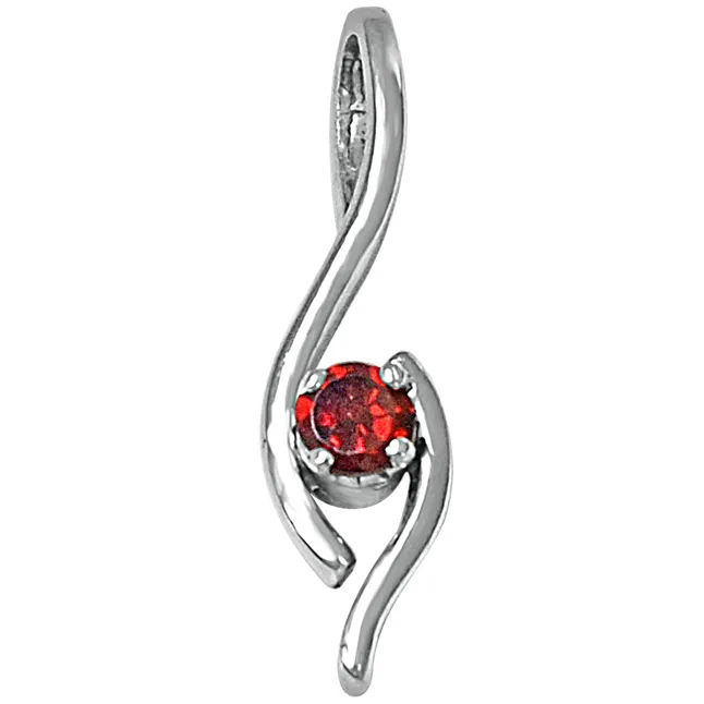 Elegant Round Red Garnet & 925 Sterling Silver Pendant with 18 IN Chain (SDP460)