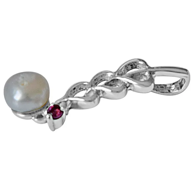 Heart Shaped Pearl, Rhodolite & 925 Sterling Silver Pendant with 18 IN Chain (SDP479)