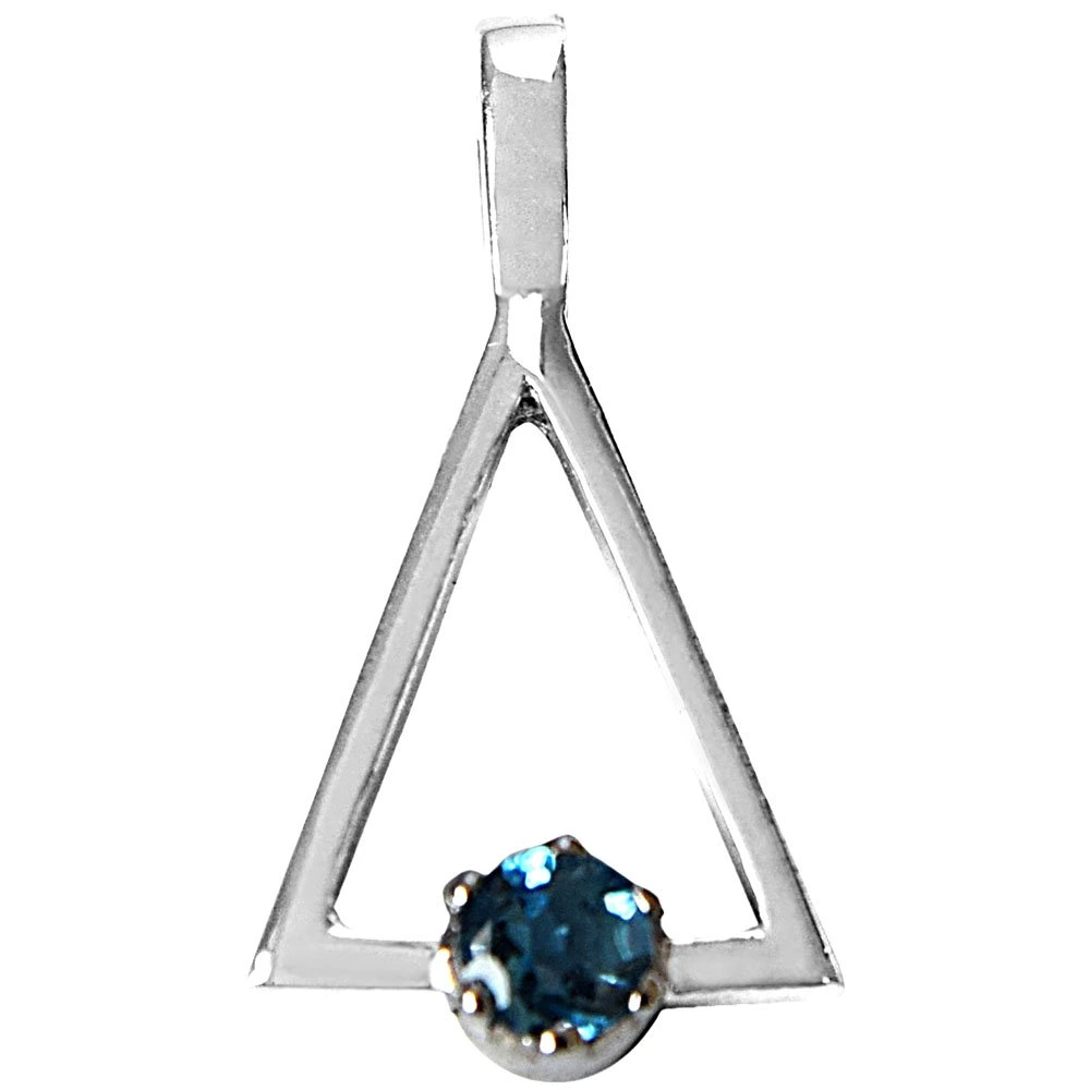 Round Blue Topaz in 925 Sterling Silver Triangle Pendant with 18 IN Chain (SDP505)