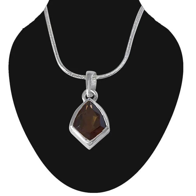 Kite Shaped Smokey Topaz and 925 Sterling Silver Pendant with 18 IN Chain (SDP530)