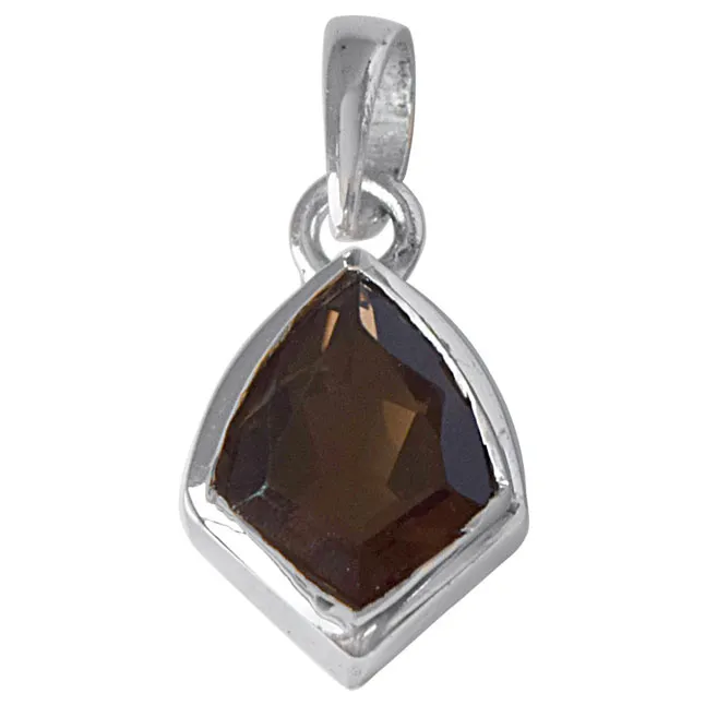 Kite Shaped Smokey Topaz and 925 Sterling Silver Pendant with 18 IN Chain (SDP530)