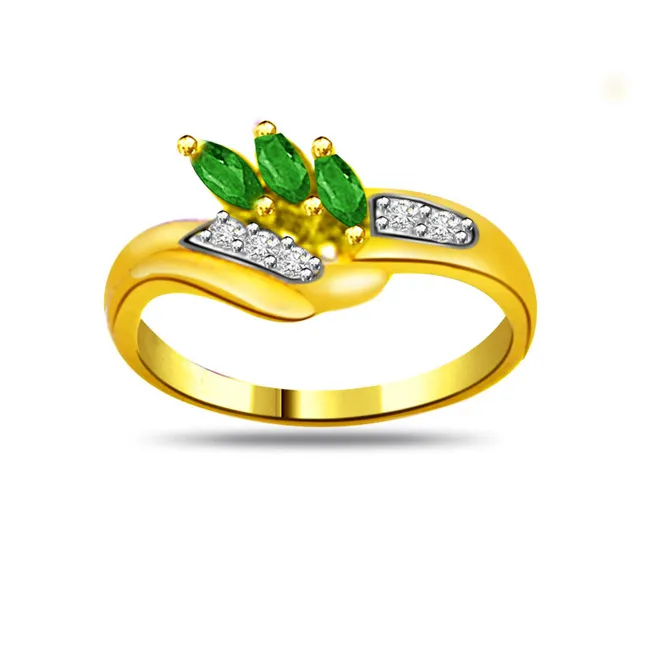 Flowery Emerald Trendy Diamond & Emerald Ring (SDR1055)