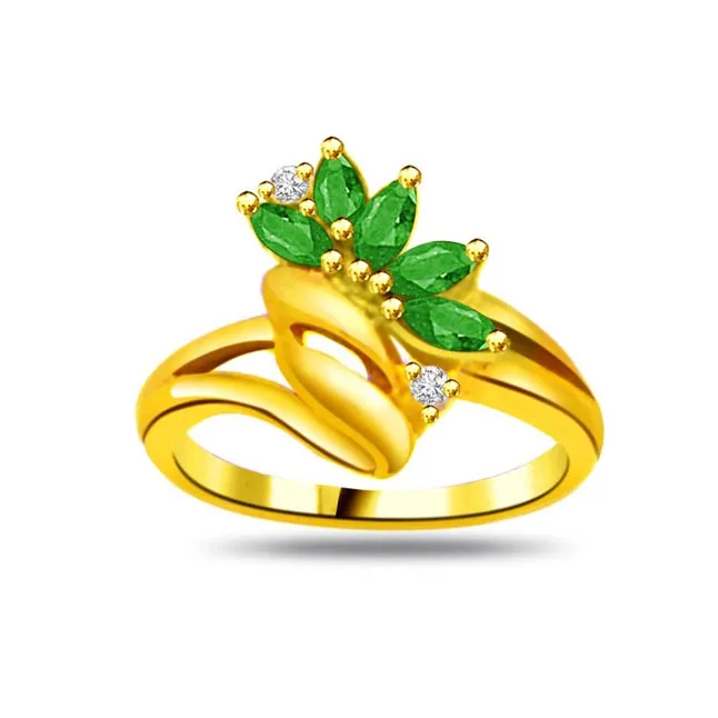 Endless Beauty 0.04cts Diamond & Emerald Gold Ring (SDR1057)