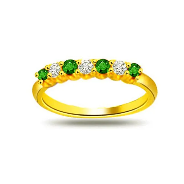 Elegant Envy Real Diamond & Emerald Ring (SDR1066)