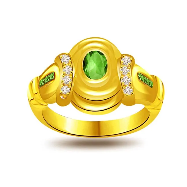 Cheering Charm 0.16cts Diamond & Emerald Gold Ring (SDR1069)