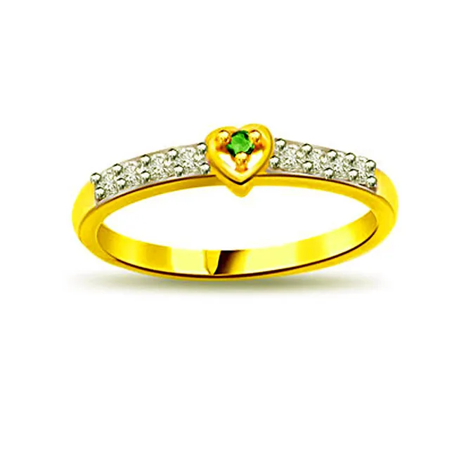 Sparkling Heartthrob Real Diamond & Emerald Heart Ring (SDR1107)