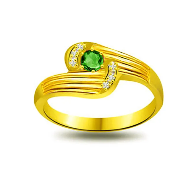 Drop of Desire Classic Diamond & Emerald rings -Diamond & Emerald