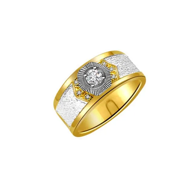 Trendy Real Diamond 18kt Gold Ring (SDR1236)