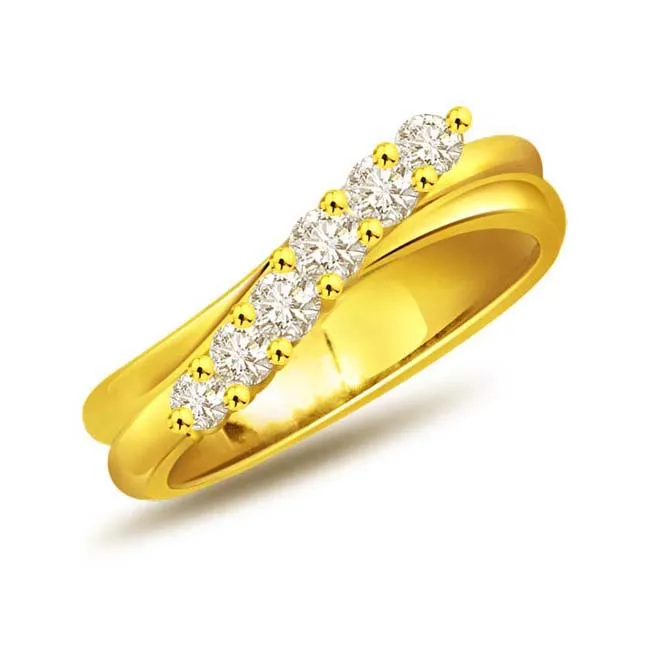 Twinkie Twist Fine Diamond 0.90 ct Eterntiy rings -Yellow Gold Eternity rings