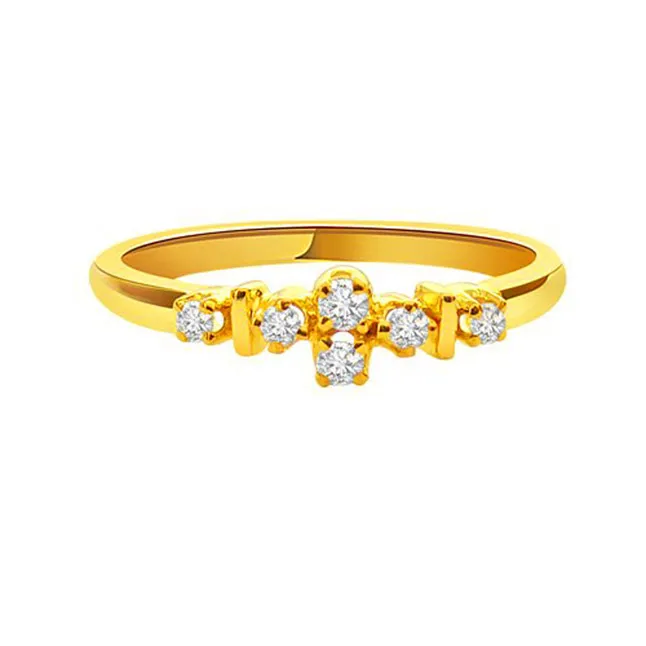 Dazzling Delight Diamond rings