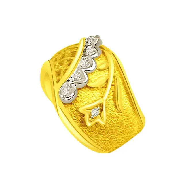 Designer Real Diamond Gold Ring (SDR523)