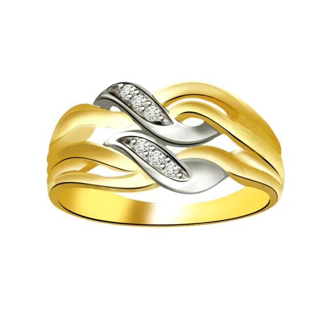 Trendy Real Diamond 18kt Gold Ring (SDR703)