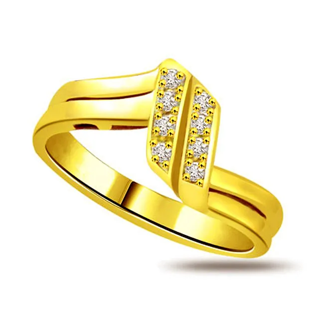 Classic Real Diamond Gold Ring (SDR767)