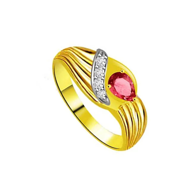 A Celebration Diamond & Ruby Ring in 18kt Gold (SDR1011)