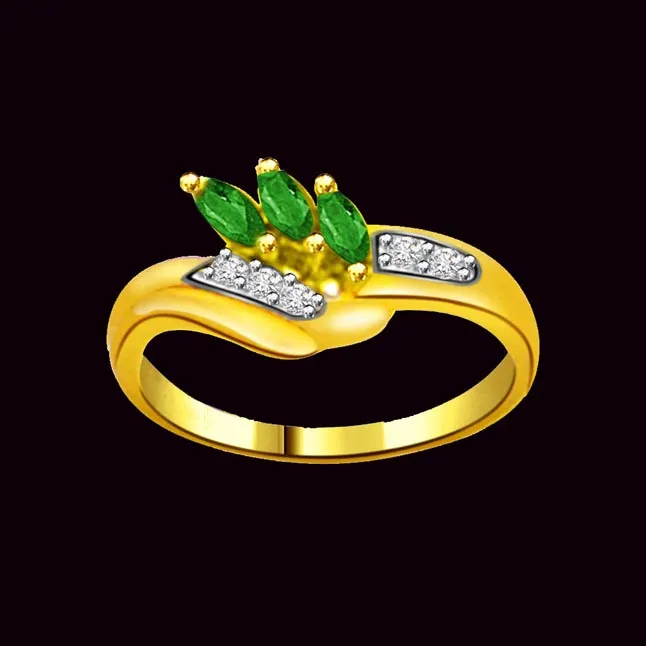 Flowery Emerald Trendy Diamond & Emerald Ring (SDR1055)