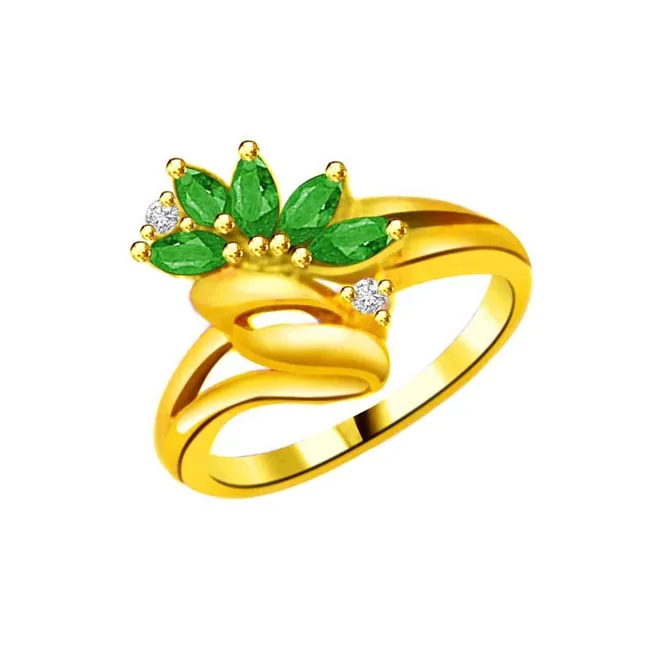 Endless Beauty 0.04cts Diamond & Emerald Gold Ring (SDR1057)