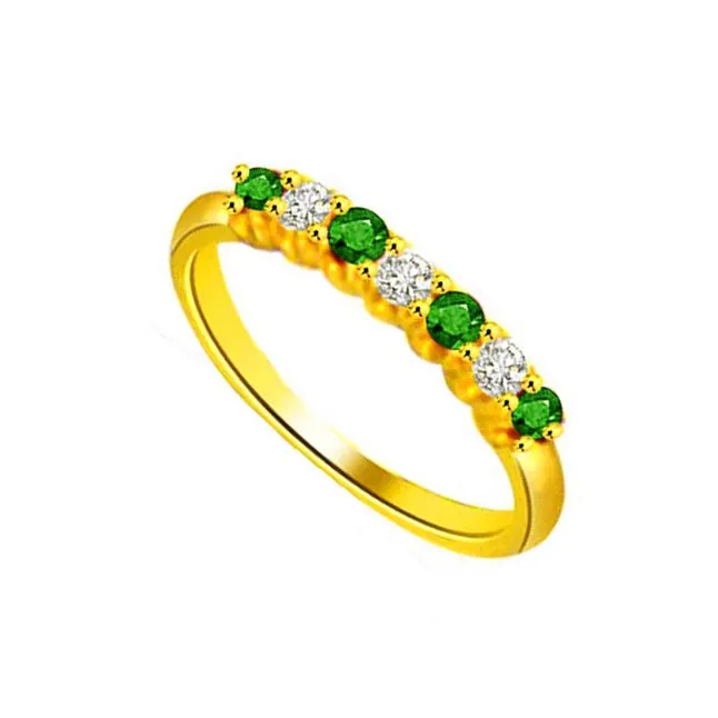 Elegant Envy Real Diamond & Emerald rings -Diamond & Emerald