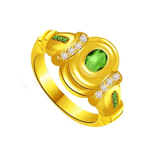 Cheering Charm 0.16cts Diamond & Emerald Gold Ring (SDR1069)