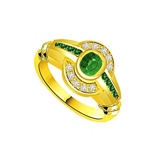 Green Beauty Elegant Diamond & Emerald Ring (SDR1070)