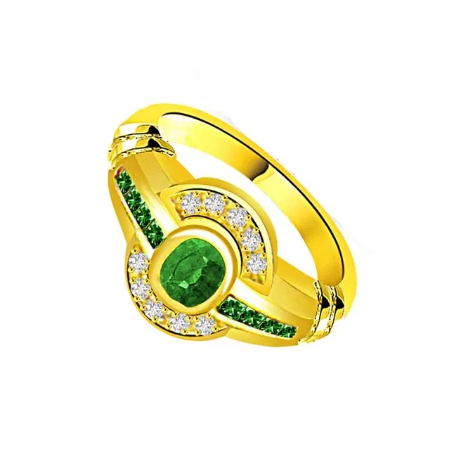 Green Beauty Elegant Diamond & Emerald Ring (SDR1070)