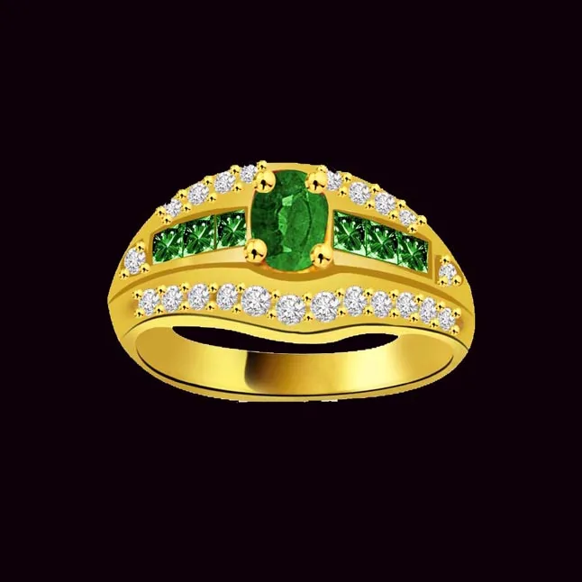 Valley of Green Flowers 0.22cts Diamond & Emerald Gold Ring (SDR1072)