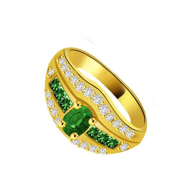 Valley of Green Flowers 0.22cts Diamond & Emerald Gold Ring (SDR1072)