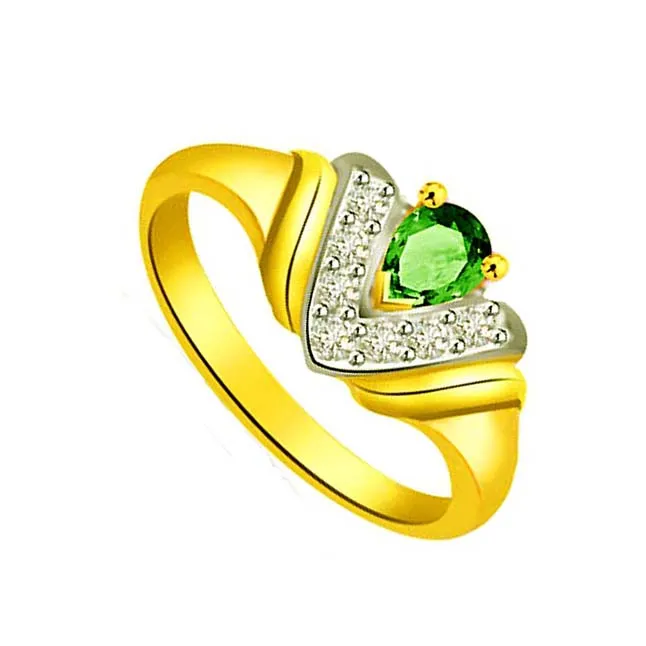 Charming Cross Stud 0.28cts Diamond & Emerald Gold Ring (SDR1080)