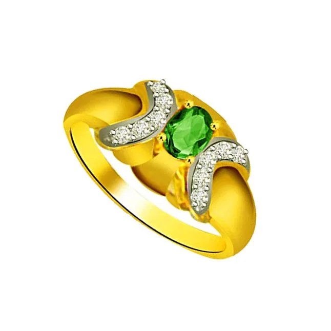 Secret Desire Classic Diamond & Emerald Ring (SDR1081)