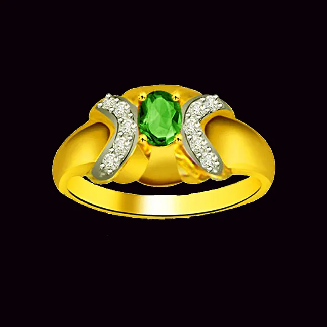Secret Desire Classic Diamond & Emerald Ring (SDR1081)