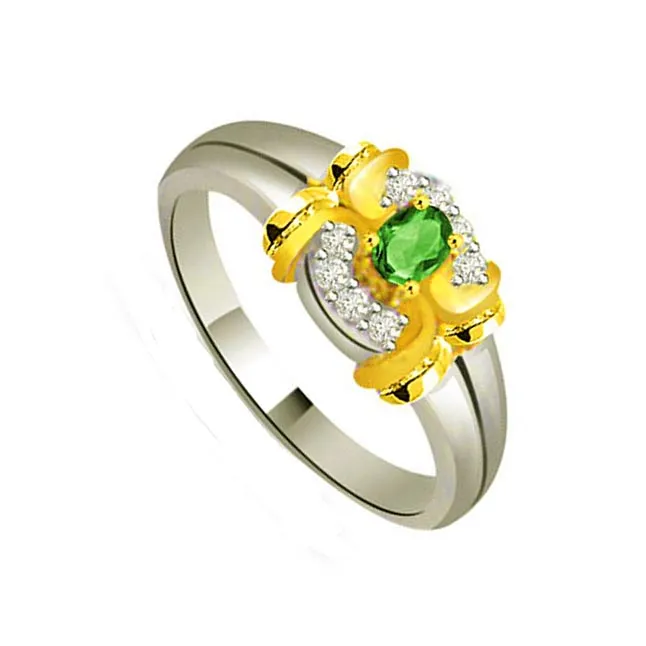 Prestigious Knot of Love Trendy Diamond & Emerald Ring (SDR1083)