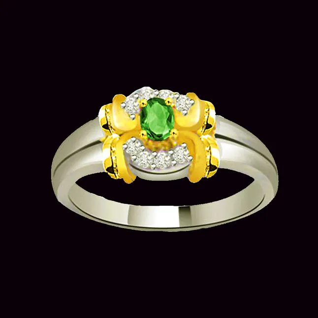 Prestigious Knot of Love Trendy Diamond & Emerald Ring (SDR1083)