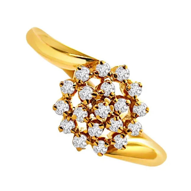 Beautiful Girl - Real Diamond Flower Shape 18kt Yellow Gold Ring (SDR11-48)