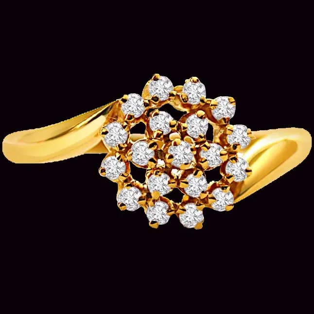 Beautiful Girl - Real Diamond Flower Shape 18kt Yellow Gold Ring (SDR11-48)