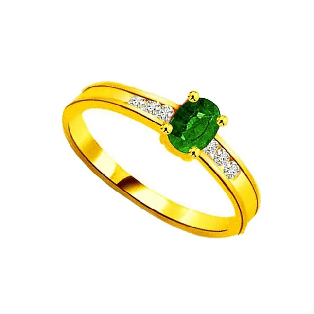 Green Star on Finger 0.12cts Real Diamond & Emerald Gold Ring (SDR1103)