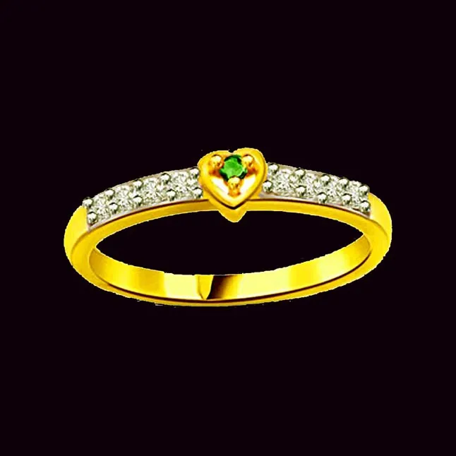 Sparkling Heartthrob Real Diamond & Emerald Heart Ring (SDR1107)