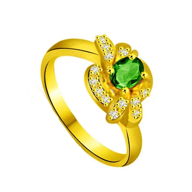 Defining Radiance 0.13cts Real Diamond & Emerald Ring (SDR1110)