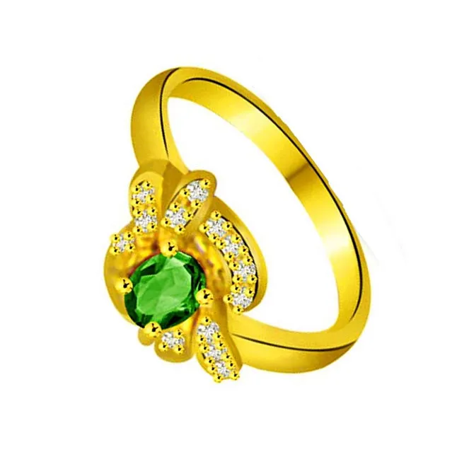 Defining Radiance 0.13cts Real Diamond & Emerald Ring (SDR1110)