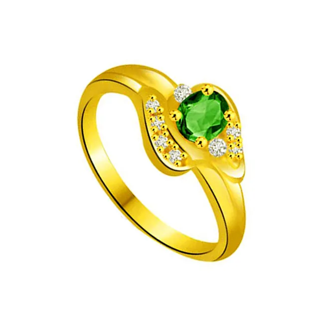 Shining Glow 0.10cts Real Diamond & Emerald Ring (SDR1111)