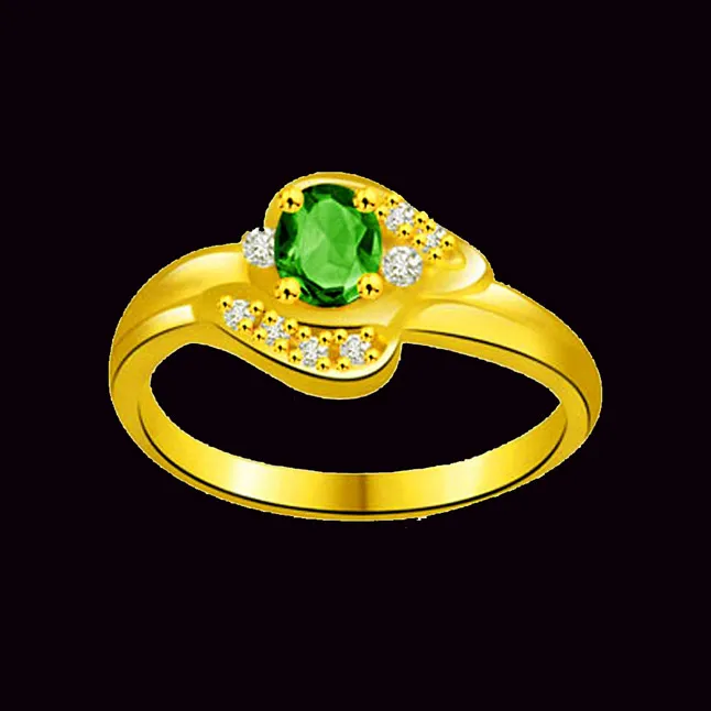 Shining Glow 0.10cts Real Diamond & Emerald Ring (SDR1111)