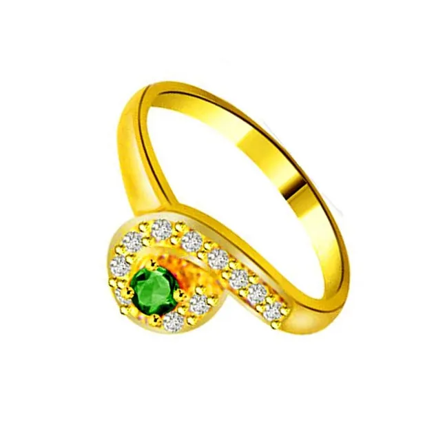 Drop of Passion 0.16cts Real Diamond & Emerald Ring (SDR1113)