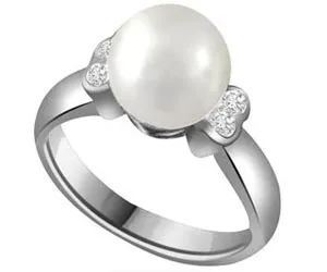 0.12 cts Pearl & Diamond White Gold rings -Designer
